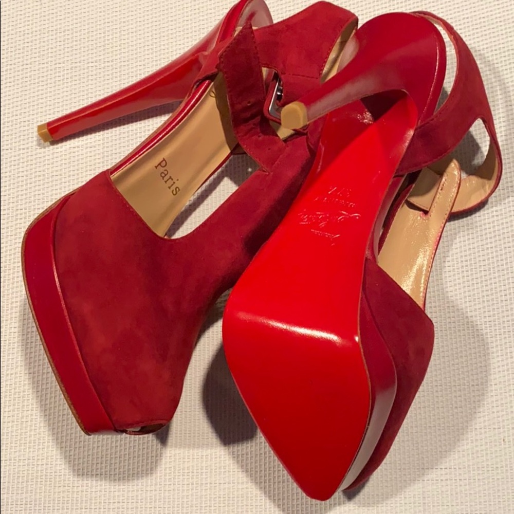 BRAND NEW CHRISTIAN LOUBOUTIN SIZE 37.5 RED SHOES